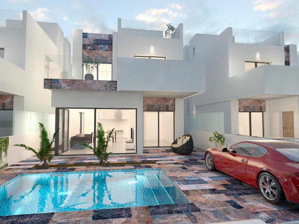 3 Bedroom 3 Bathroom Detached Villa in Villamartin