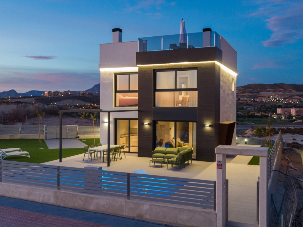 3 Bedroom 3 Bathroom house in el Campello