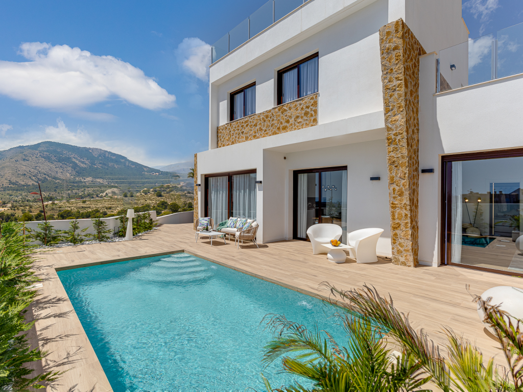 3 Bedroom 2 Bathroom Detached Villa in Benidorm