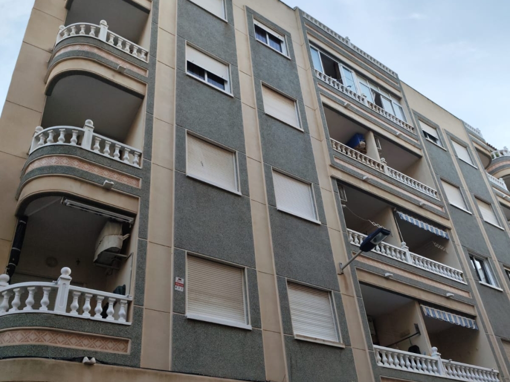 Two Bedroom Apartment In Torrevieja