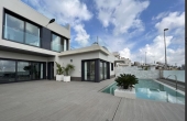 4-2285/2170, 5 Bedroom 4 Bathroom Villa in San Miguel de Salinas
