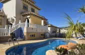 4-2561/2376, 4 Bedroom 3 Bathroom Villa in Orihuela Costa