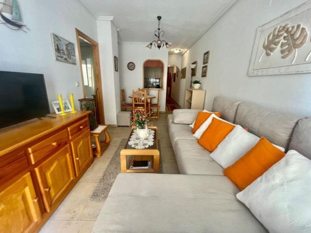 2 Bedroom 1 Bathroom  in Torrevieja